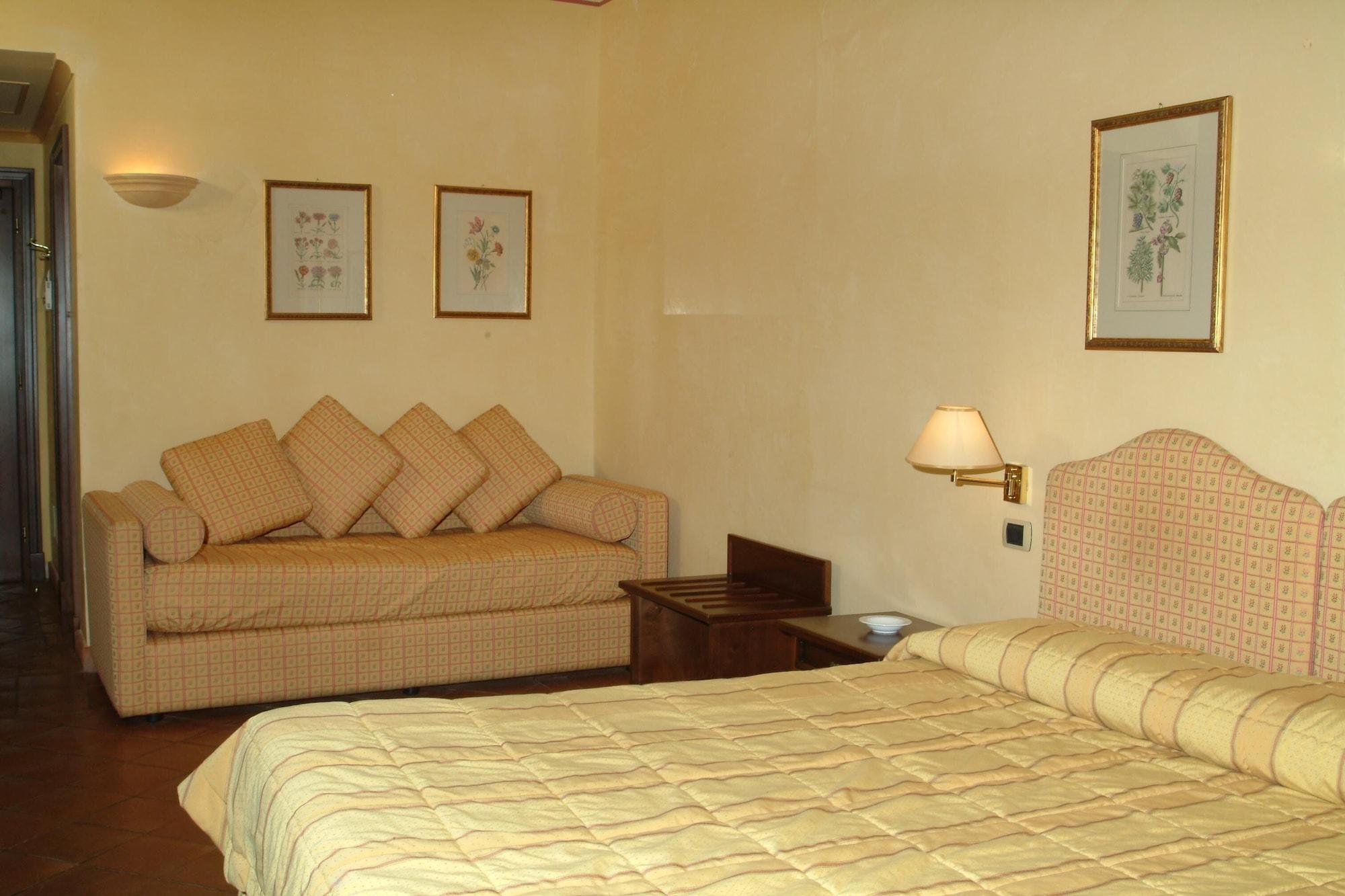 La Hotel 3*