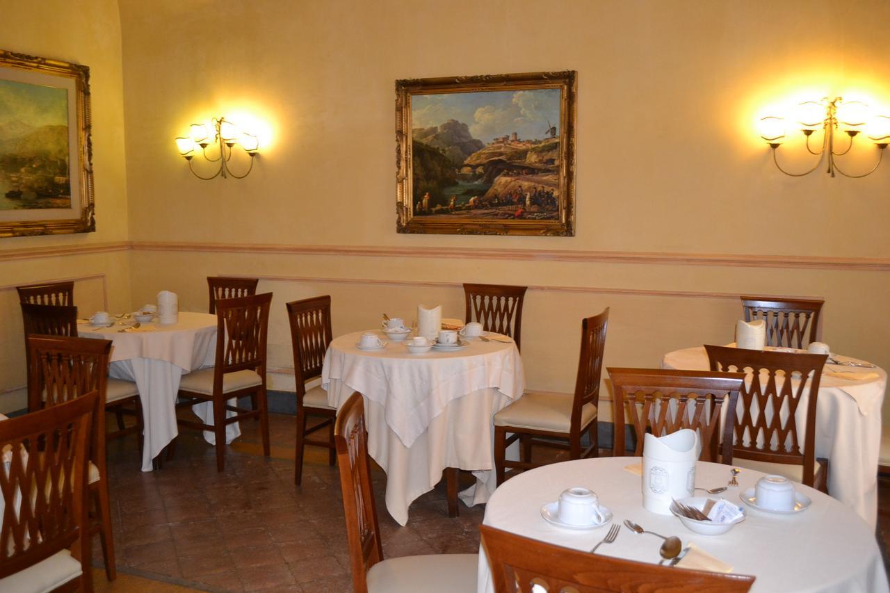 La Hotel 3*
