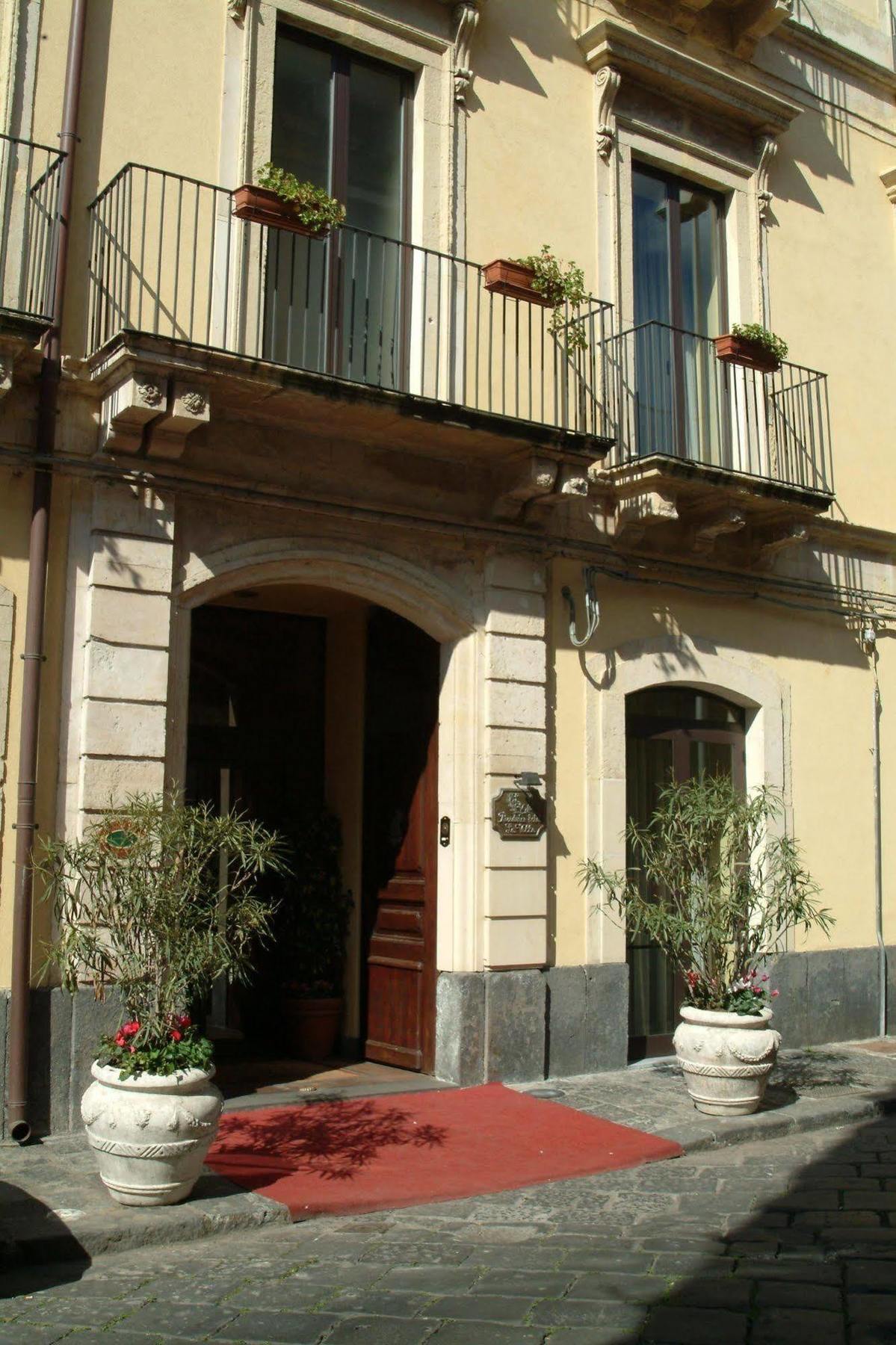 La Hotel 3*